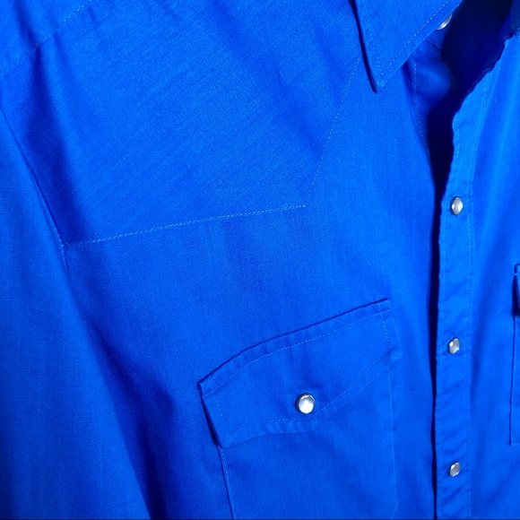 Vintage Jason by Fantasia Long Sleeve Button Down - Picture 4 of 7